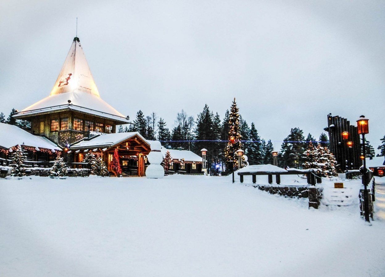 Petite visite au Village du Père Noël à Rovaniemi, Finlande
